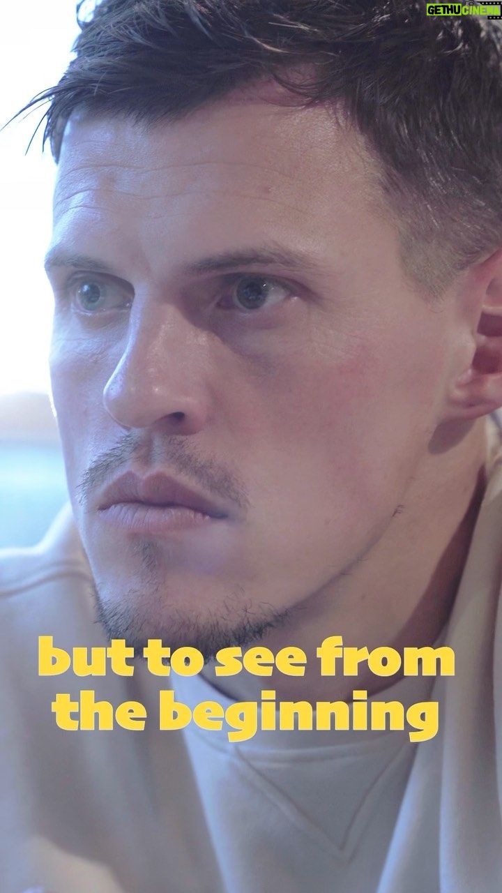 Martin Škrtel - 2.7K Likes - S filmem Martin Škrtel jsme v cílové rovince☺️ Tohle video patří mezi první záběry zachycující podpis smlouvy. Vy už brzy můžete vidět výsledek☺️