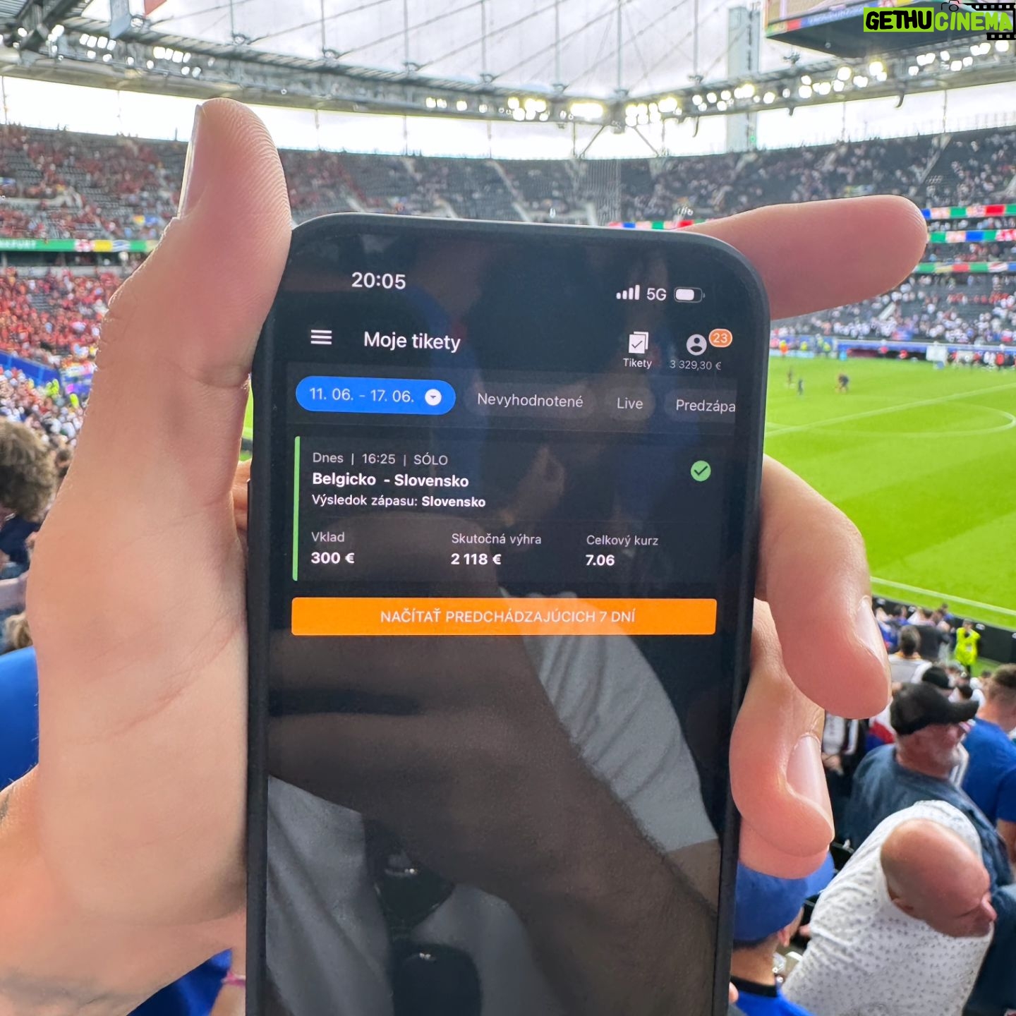 Martin Škrtel - 21.3K Likes - 𝐖𝐇𝐘 𝐍𝐎𝐓?! 😉
#euro2024