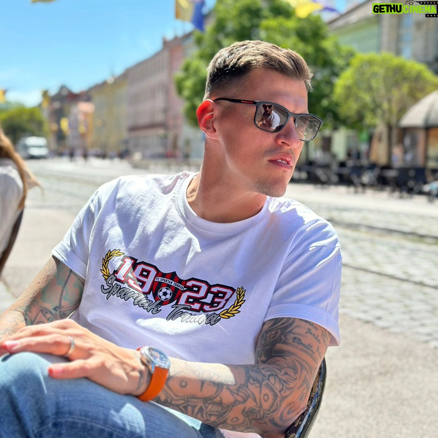 Martin Škrtel - 4.9K Likes - Waiting for the final match🏆
#slovnaftcup
