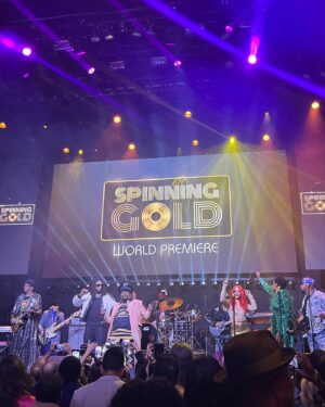 Martina Ortiz Luis Instagram - EEEEEEKKK it’s ya girl’s first Hollywood red carpet!!!!!! 🌟 An amazing night celebrating the amazing talents of @spinninggoldmovie, & such a treat to experience it with my beautiful @veronathemusical castmates. 🤍💫 Spinning Gold hits theatres tomorrow. Check it out. 🎞️