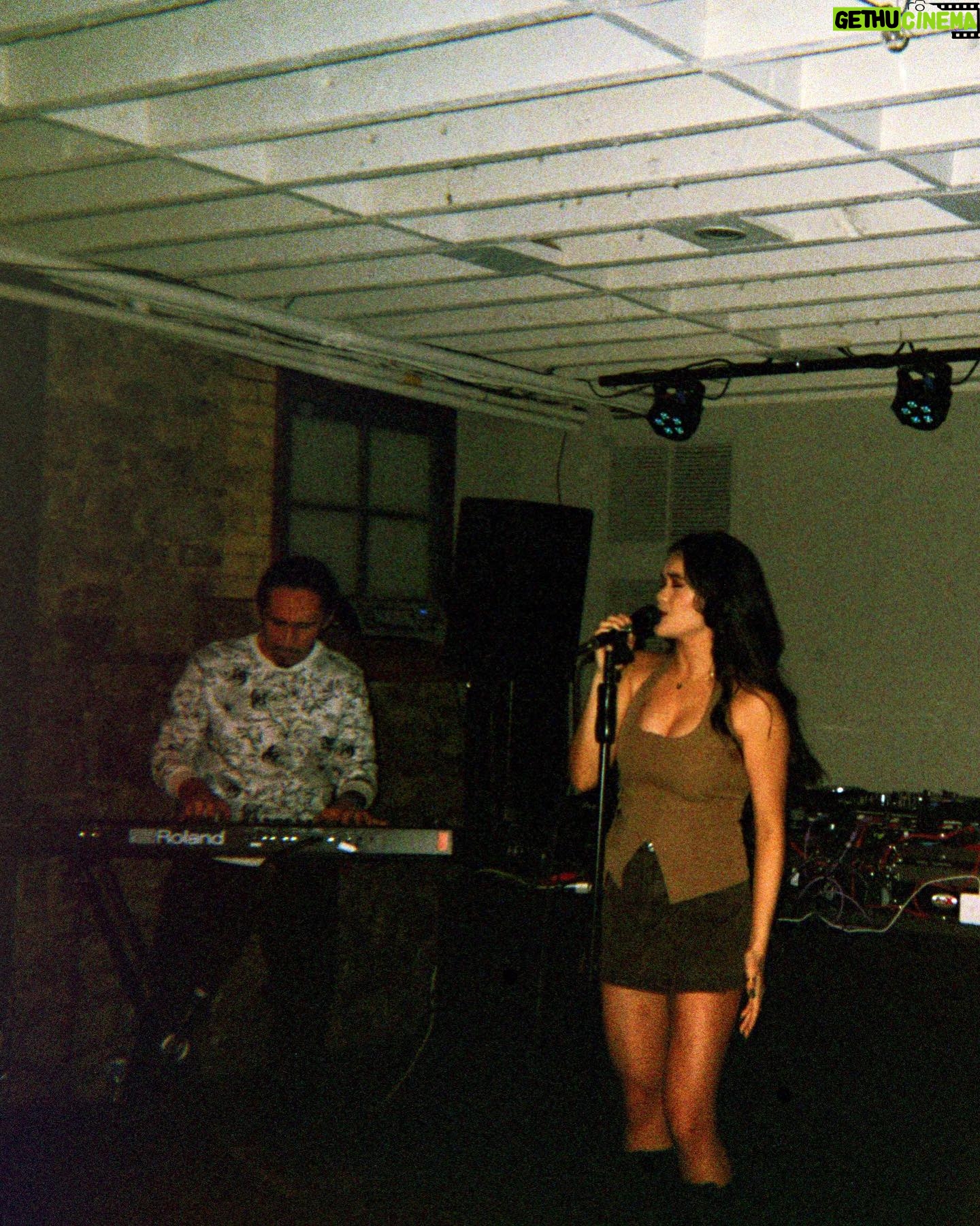 Martina Ortiz Luis - 1.1K Likes - Quick throwback to my last live gig of the year w/ some of my favourite people who came to support & partyyy. 🎞️🥂✨