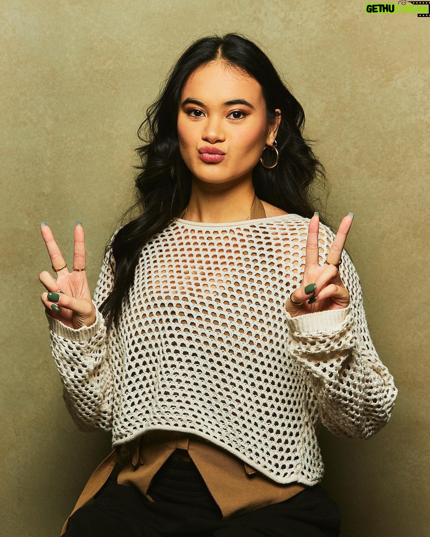 Martina Ortiz Luis - 1.2K Likes - 📸 by @markgallardo_ at Saturday’s @rise_tribe Fam Jam! 💛