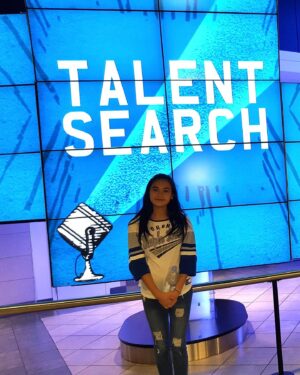 Martina Ortiz Luis Instagram - 💙. @mapleleafs #LeafsNation #LeafsForever
