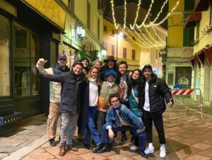 Martina Ortiz Luis Instagram - Merry Christmas & happy holidays from Salsomaggiore ➡️ Toronto 🎄🤍✨

(And yes, after spending most of Christmas Eve and Day stuck at YUL, I’ve finally made it home!!! It’s a Christmas miracle!!! 🥰)