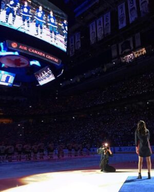 Martina Ortiz Luis Instagram - 💙. @mapleleafs #LeafsNation #LeafsForever