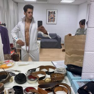 Martiño Rivas Instagram - Mañana por la noche, Martes (20 de Junio) los dos primeros capítulos de “Nacho” en @lasexta . Una baina loca.