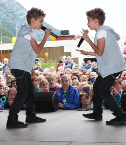 Martinus Gunnarsen Most Liked Photos and Posts