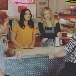 Marvin Matyka Instagram - @colesprouse and @kjapa in Charm Battle. #riverdale #archieandrews #cherylblossom #riverdalecast #riverdale3 #riverdalememes #riverdaleseason3 #thecwriverdale #colesprouse #kjapa #jugheadjones #jughead #bughead #bettycooper #veronicalodge #netflix #netflixriverdale #bettyandjughead #jugheadjonesedits