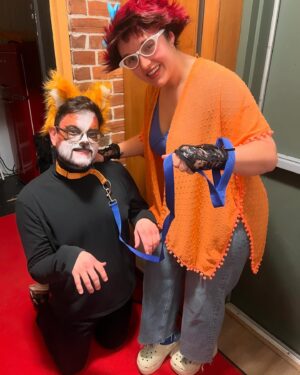 Marylène Gendron Instagram - Tite Bibine et Anita au podcast des personnages 
Live au @santateresafest . 🐶 👩 

Merci @jaylali c’était parfait, on a failli mourir!!!!

Ça sort bientôt. Ce sera à NE PAS MANQUER!