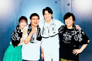 Masaharu Fukuyama Instagram - 日テレ系情報番組「#DayDay.」
ご覧いただきありがとうございました‼️

#WBT2024 横浜アリーナ公演にて、
番組MC武田さん・山里さん・黒田さんにご参加いただき
番組テーマソング『#万有引力』を共に披露🎸

公演の様子は後日番組でもO.A.予定です📺
お楽しみに🌟

@ntv_dayday 

#武田真一
#山里亮太
#黒田みゆ
#福山雅治
#BROS1991