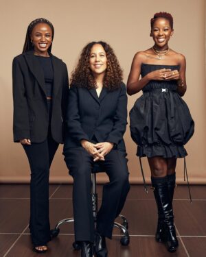 Masali Baduza Instagram - Pure joy - Gina “The 🐐” Prince-Bythewood, recipient of the Director Award for Film. @criticschoice giving flowers where they’re due!

👗: my mom’s blazer