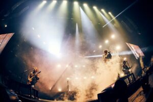 Masato Instagram - “HOMECOMING” LIVE AT NIPPON GAISHI HALL 
Photos by @junpeihiyoshi 
#coldrain