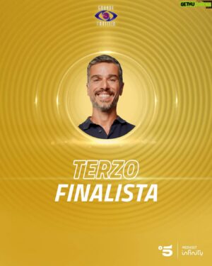 Massimiliano Varrese Instagram - Massimiliano, sei tu il TERZO FINALISTA di questa edizione di #GrandeFratello! 💥