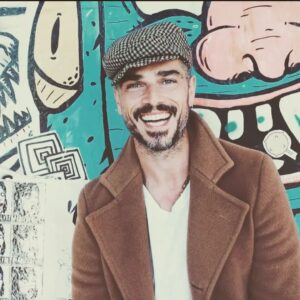 Massimiliano Varrese Instagram - "Quello che viene pensato partendo dai colori può essere eseguito in cinquanta modi diversi.“

Rudolf Steiner

#massimilianovarrese #artista #attore #cantante #ballerino #autore #regista #artimarziali #scrittore #trainingolisticototale #ilmiogurusgangherato #crescitapersonale #crescitainteriore #crescitaspirituale #steiner #goetheanum  #concorrente #grandefratello #gf #grandefratellovip #gfvip #canale5 #mediaset  #staffsgangherato