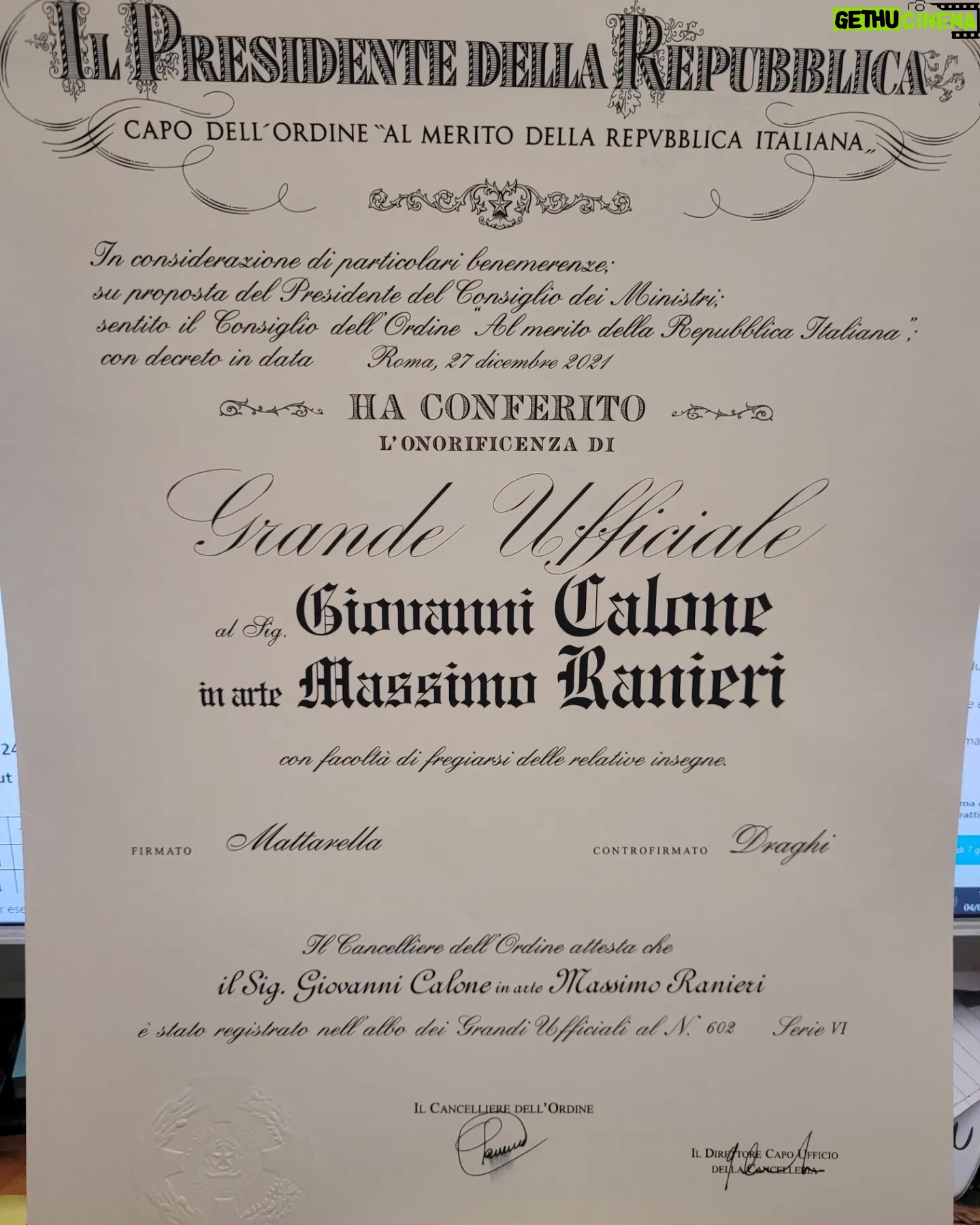 Massimo Ranieri - 5.2K Likes - Ieri ho avuto l'onore di ricevere dal Prefetto Bruno Frattasi l'onorificenza di Grande Ufficiale della Repubblica Italiana. Questa cosa mi ha veramente commosso, mai mi sarei aspettato di ricevere un tale riconoscimento e voglio condividerlo con voi...š¤©š¤©š¤©