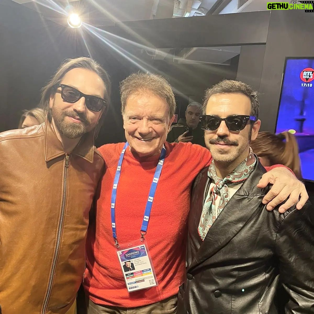 Massimo Ranieri - 10.8K Likes - Momenti di grande gioia!!#sanremo2023
@sanremorai
@tananaimusica
@j.axofficial
@colapesce
@dimartinoofficial
@albano_official_