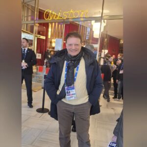 Massimo Ranieri Instagram - Io...noi siamo pronti...e voi?😁😁😁
#sanremo2023