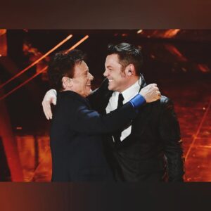 Massimo Ranieri Instagram - Non posso non fare gli auguri ad una persona meravigliosa come te,  @tizianoferro , per manifestarti ancora una volta tutta la mia stima, amicizia e affetto sincero...non vedo l'ora di riabbracciarti!!