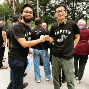 Mat Luthfi Instagram - Ramai orang mengagumi Zairy sebab jv dengan Neelofa tapi aku mengaguminya sebab dia tak pernah buang mask daripada dagu dia.