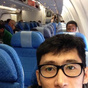 Mat Luthfi Instagram - Bila hang tengah selfie sebelum take off untuk hantaq dekat bini hang, tapi rupanya hang ada pencabar.