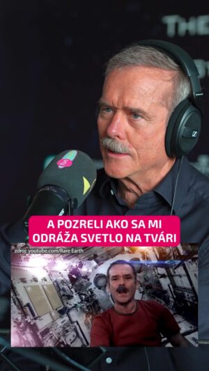 Matej Cifra Instagram - 👨‍🚀 Keď bol astronaut @colchrishadfield veliteľom na Medzinárodnej vesmírnej stanici ISS, nakrúcal z nej skvelé videá na YouTube. 📹 A je skvelý aj pri svojom pobyte na Zemi, na festivale @starmus , ktorý je aktuálne na Slovensku. 🤩 Tento “space-tuber” (ako youtuber z vesmíru) bude hosťom dnes u Adely a Sajfu. Laď Funko od 17:00. 🎤

🎥 @slepacibujon 

#jasomfunradio #adelaasajfa #chrishadfield