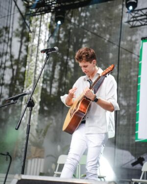 Mateusz Ciawłowski Instagram - Kilka 📸 z koncertu w Zakopanem! Bardzo dziękuję wszystkim, którzy przybyli, było wyjątkowo ❤️ #zakopane #koncert #mateuszciawłowski