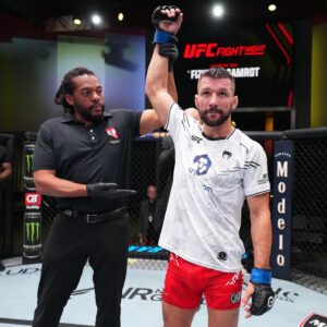 Mateusz Gamrot Instagram - This wasn't how it was supposed to end, but I felt good and wanted to speed up with every minute.
I wish Rafael a speedy recovery, he is a great guy 🙏 win is a win and I look forward to the next challenge 🔥 thank you all for your support!