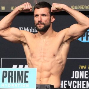 Mateusz Gamrot Instagram - Mateusz Gamrot calls for Charles Oliveira to meet him in the octagon this summer 👀