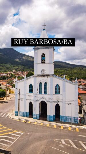 Matheus Boa Sorte Instagram - Ruy Barbosa, na Bahia, cidade de muitos amigos, da Serra do Orobó, da boa carne do sol e de uma gente receptiva e feliz. Terra que eu verdadeiramente gosto demais.
-
#RuyBarbosa #RuyBarbosaBahia #Bahia #Interior #Orobo #Orobó #MatheusBoaSorte #BoaSorteViajante