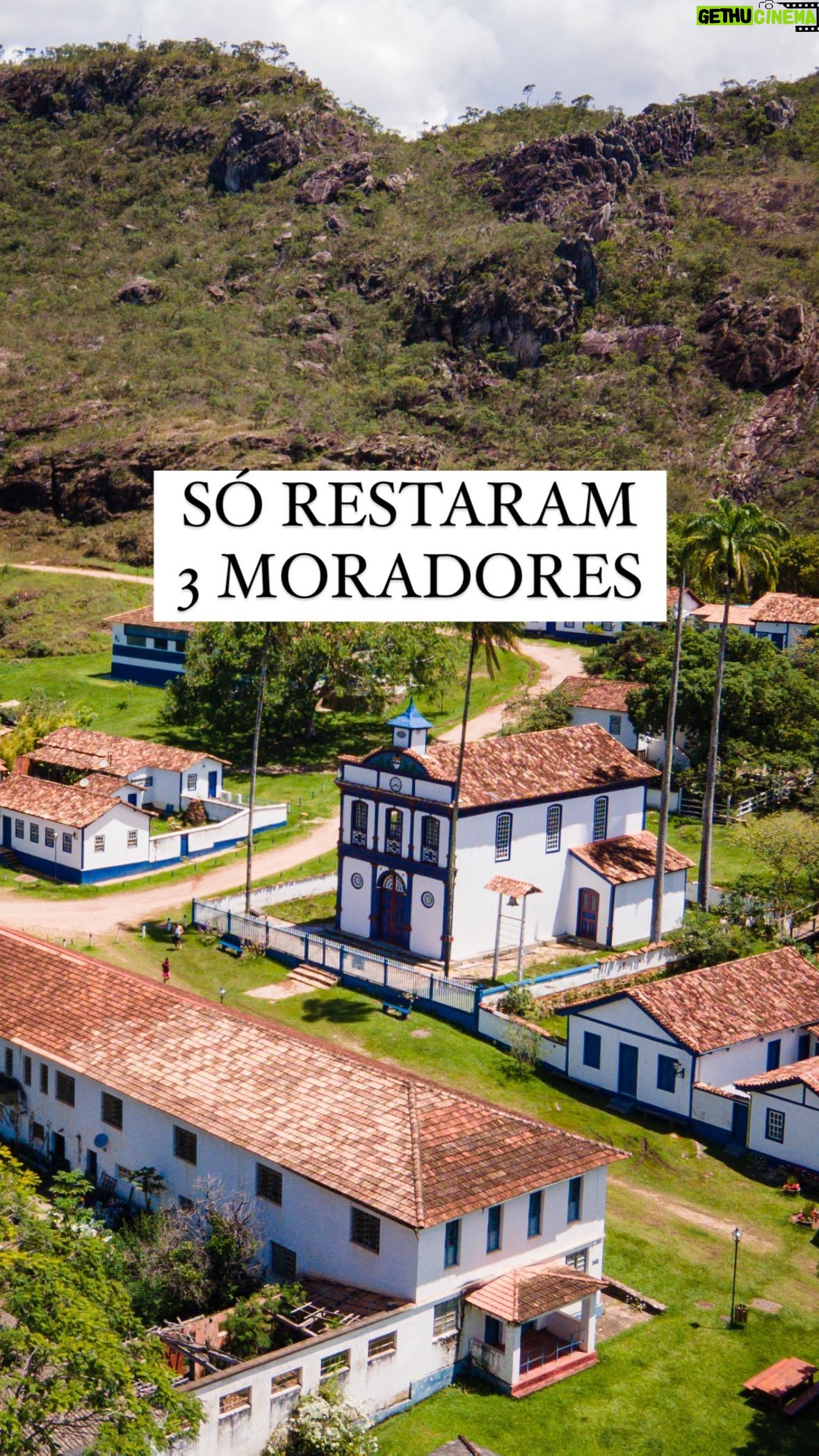 Matheus Boa Sorte - 2.6K Likes - No interior de Minas Gerais, em meio a Serra do Espinhaço, está localizada a belíssima Vila de Biribiri, que hoje abriga somente três moradores.🍀❤️
-
#VilaDeBiribiri #Diamantina #Minas Gerais #Biribiri #Interior #InteriorMineiro #Minas #BoaSorteViajante #MatheusBoaSorte