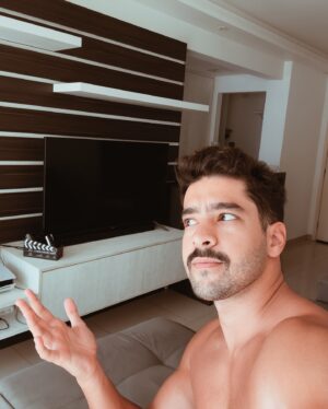 Matheus Costa Instagram - Adeus 08 🙏🏼