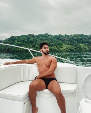 Matheus Costa Instagram - 🚤🌊🏴‍☠️
