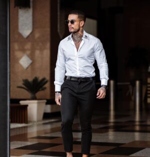 Matheus Sampaio Instagram - Glow up 💼 \\