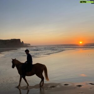 Mathias Coppens Instagram - Best horse riding tour!!! ❤️ Best sunset! @carrapateiraextreme