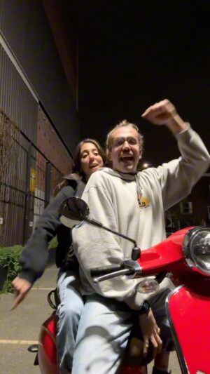 Mathieu Dufour Instagram - 😂😂😂😂quelqu’un d’autre ?!?!??!