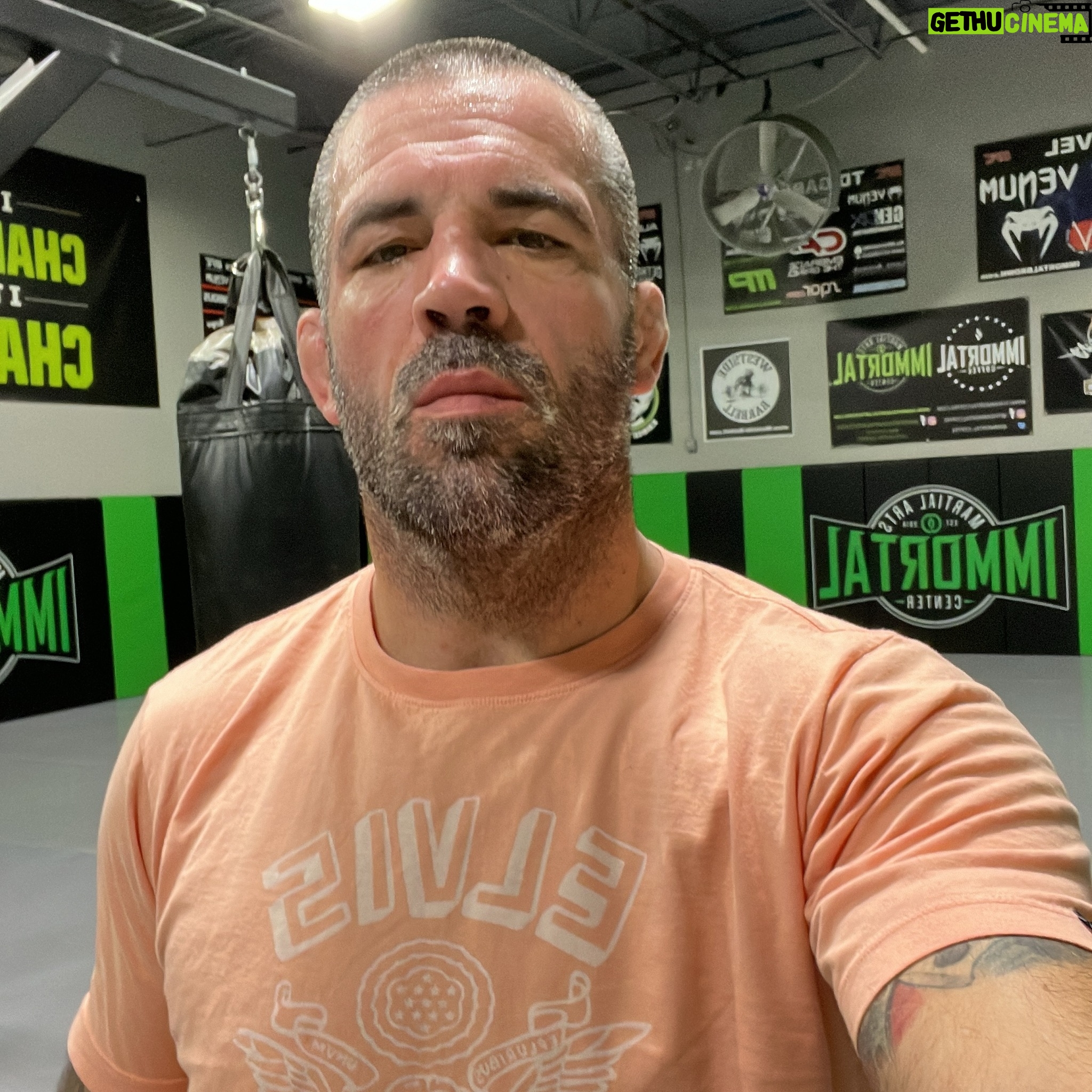 Matt Brown - 0.9K Likes - How does pink/salmon look on me? I kinda dig it @rootsoffight is my favorite clothing company