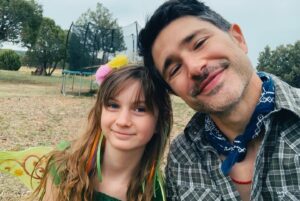 Matt Dallas Instagram - The Dallas-Hamilton fam has a new queen. This ray of light came into our lives in December and we knew immediately that she was going to be around forever. We love you beautiful Rosa Rae. 💗👑🧚🏻‍♀️