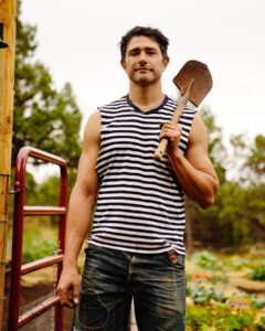 Actor Matt Dallas HD Instagram Photos and Wallpapers November 2021