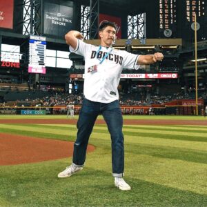Matt Dallas Instagram - Last night I was invited to throw the opening pitch at the Arizona Diamondbacks game for #pride night. Such an honor for my hometown team to have me. It was so inspiring to look up at the thousands of fans wearing their pride so visibly. And having my family all there with me made the night that much more magical. Huge thanks to @dbacks Happy pride y’all 🌈💗🏳️‍⚧️