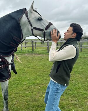 Matt Harnacke Instagram - Preparing to leave for a few days as I will head to Riyadh for the FEI World CupTM Finals Riyadh 2024. I cannot wait to be back in Saudi Arabia enjoying top sport and lots of different adventures around the city! The countdown is on 💪🏻✌🏻 @feiworldcupfinals #RoadToRiyadh #FEIWorldCupFinals #FEIJumping #FEIDressage #Riyadh2024