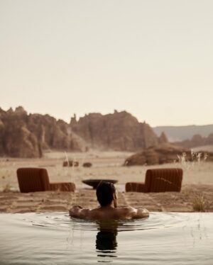 Matt Harnacke Instagram - The beginning of this adventure started like this, what an incredible country Saudi Arabia is. I’m not sure if any of you guys have ever visited? but I couldn’t recommend it more, tomorrow I’ll share my incredible Arabian desert ride.  @alulamoments #AlUlaMoments #RichardMilleAlUlaDesertPolo
WinterPolo# العلا لبولو الصحراء#￼ العلا لبولو الصحراء#AlUlaDesertPolo #Ad