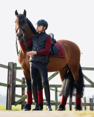 Matt Harnacke Instagram - VALENTINES @esstockholm GIVEAWAY TIME ❤️
•
I am giving 2 lucky winners the ability to win this saddle pad and ear bonnet, here are the easy steps on how you can enter. 
Rules:
1. must be following me (@matt_harnacke) and @esstockholm 
2. Share this post on your stories
3. Comment done and tag some friends, the more you tag the better 😉
•
Winners will be announced in 24 hours! Remember to tag us in your story or we won’t be able to see your entry. Good luck everyone, this may just be your lucky entry and your chance to secure the this beautiful set 😜😙🤩