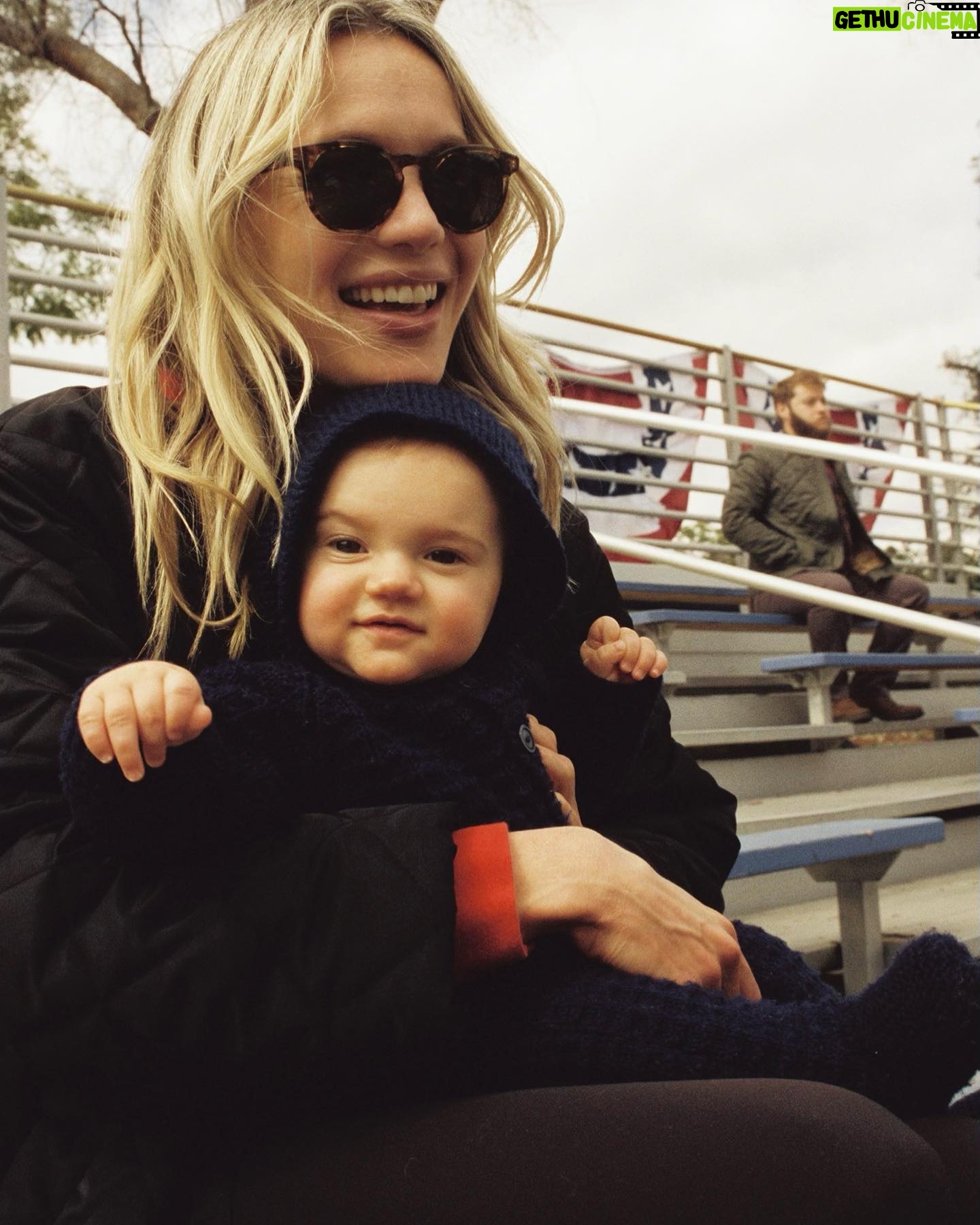 Matt Jones - 2.7K Likes - She really does do motherhood with this much grace, joy, and unbelievable beauty. Me and your daughter love you with all that we are. Happy First Mothers Day @kristenhager