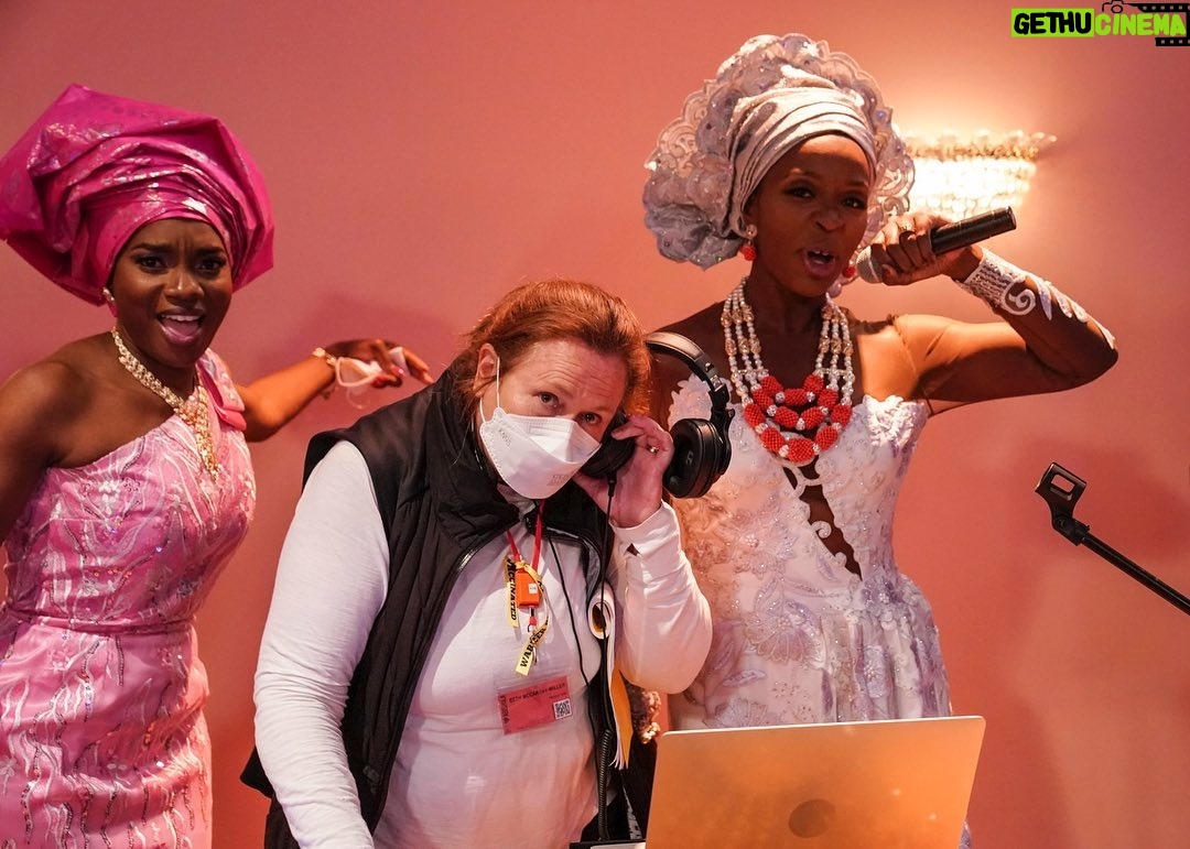 Matt Jones - 2.1K Likes - Have YOU ever seen a traditional Nigerian wedding on american network tv? We’re making history tonight! WATCH CBS @bobheartsabishola @cbstv