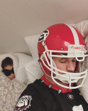 Matt Lanter Instagram - Champs! Goodnight everyone. #GoDawgs