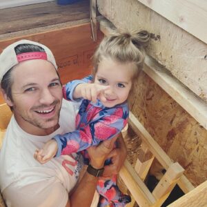 Matt Lanter Instagram - Hey you. Yea you. Have you watched #JupitersLegacy on @netflx? 

#superhero #girldad #dad #newonnetflix