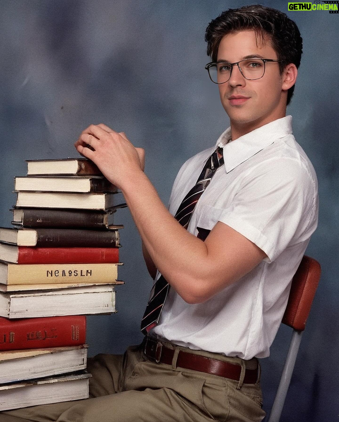 Matt Lanter - 14.9K Likes - Up and at em on this productive Monday. Starting with some academic adventures at the ole biblioteca. 🧠
