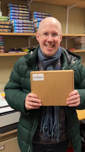 Matt Lucas Instagram - What’s in this empty box?!🎁 

Head to VIP Reading to get this box of magical treats

 https://www.vipreading.co.uk/product/matt-lucas-bookbox/ 

#theboywhosleptthroughchristmas #christmasgifts #giftideas #musical #novel