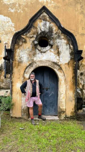 Matt Preston Instagram - This recce to Sri Lanka isn’t just fancy restaurants and great home cooking it is also about taking time to learn about local drinking customs, beer and attack with @garymehigan in Galle. From the cool elegance of @ropewalksl where we slipped arrack sours and compared Ceylon with Halmilla to one of the oldest bars in 🇱🇰 @sydneyhotelgalle where owner Yoshan took us thru an introduction to Navy Seal, Double Distilled, Old Arrack and Extra Special. Note my occasional moments of introspection at this whisky like distillation of palm flower juice.  PS we also searched for the best banana I ever tasted at the old Dutch Fruit Market - and did much frog-kissing before I found was reacquainted with my perfect banana prince!! It’s worth coming to Sri Lanka for the bananas alone!