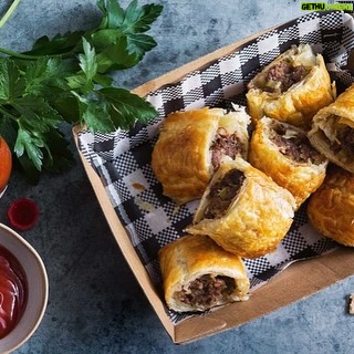 Matt Preston - 702 Likes - We Love Sausage Rolls!
Read my feature with @MichelleSouthancooks from @taste_team/ @dailytelegraph on the best new sausage rolls via the link in bio above.
Includes Green Curry Thai style sausage rolls, Mo’Rockin’ Sausage Rolls and more, more, more!
#tasteteam #sausagerolls #sausage #yum #yummy #recipe #makeit